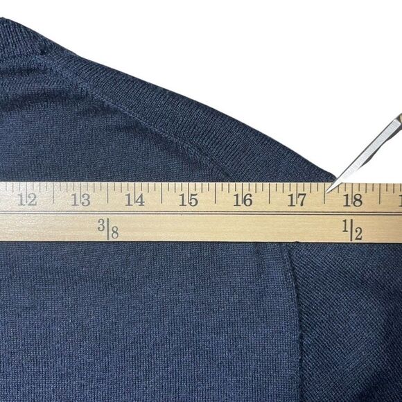 Bloomingdale’s The Men’s Store Merino Wool Crewneck Sweater Size Large Blue EUC - Picture 12 of 16